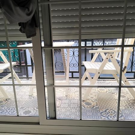 شقة Warm Harbor Santa Coloma de Gramanet المظهر الخارجي الصورة